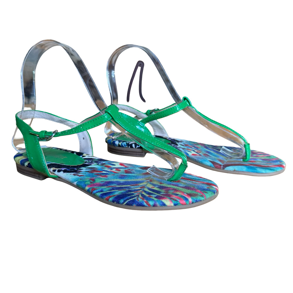 Nine West Zowieo Green T Strap Sandals Summer Resort Vacation Shoes sz 6 M
